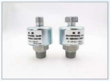 PC300-8 BREATHER -60-42250